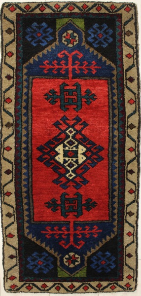 R7925 Traditional Village Turkish Rug