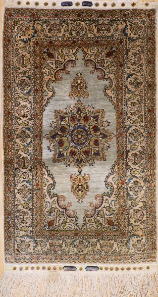 R6661 Turkish Hereke Silk Carpet