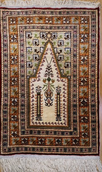 R6662 Turkish Kayseri Silk Rug